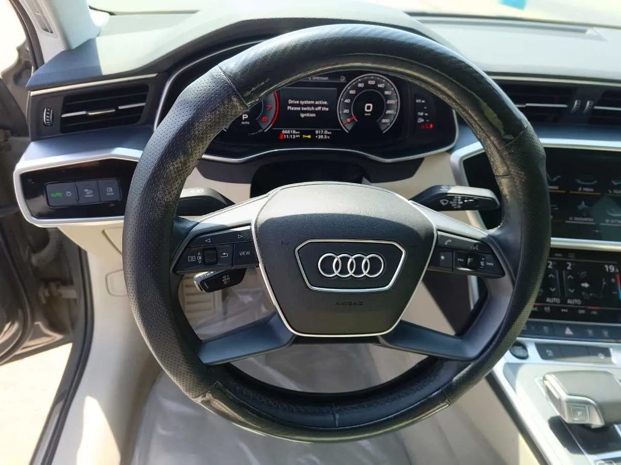 Car image 24