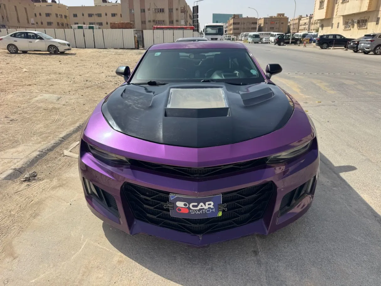 Car image 2
