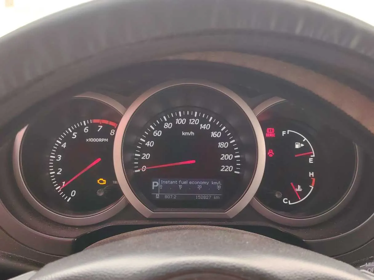 Car image 25