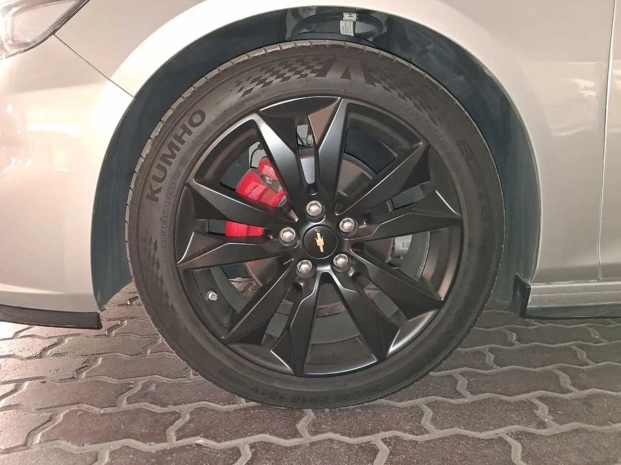 Car image 6