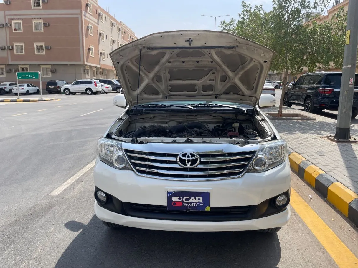 Car image 22