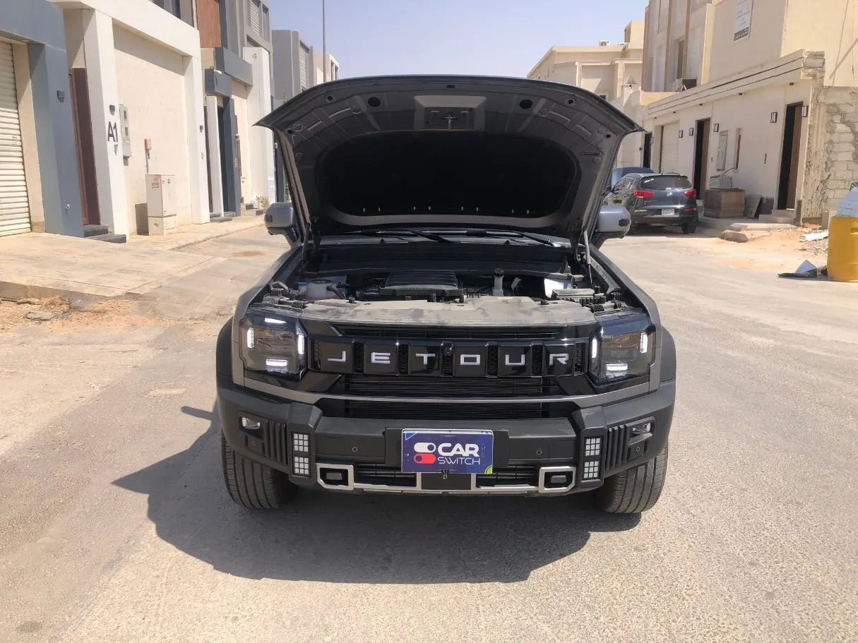 Car image 26