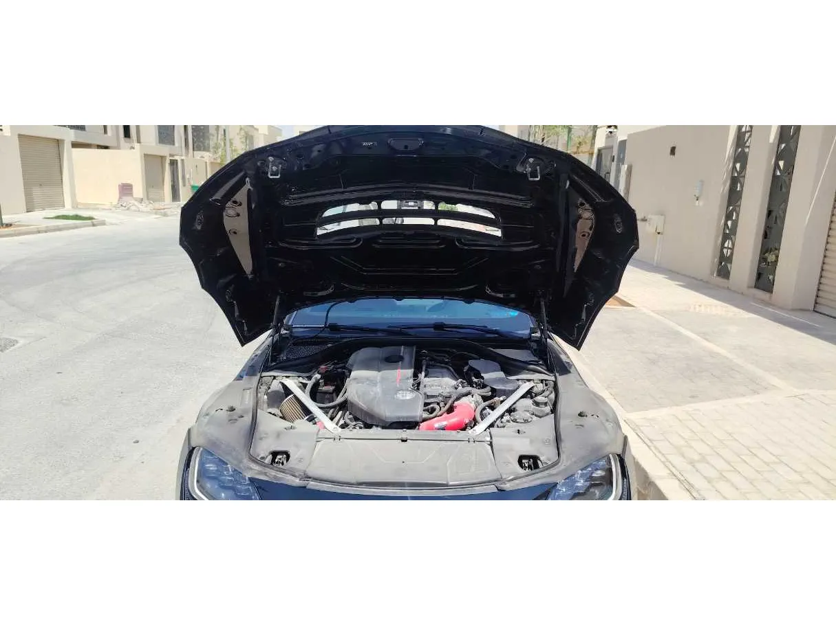 Car image 27