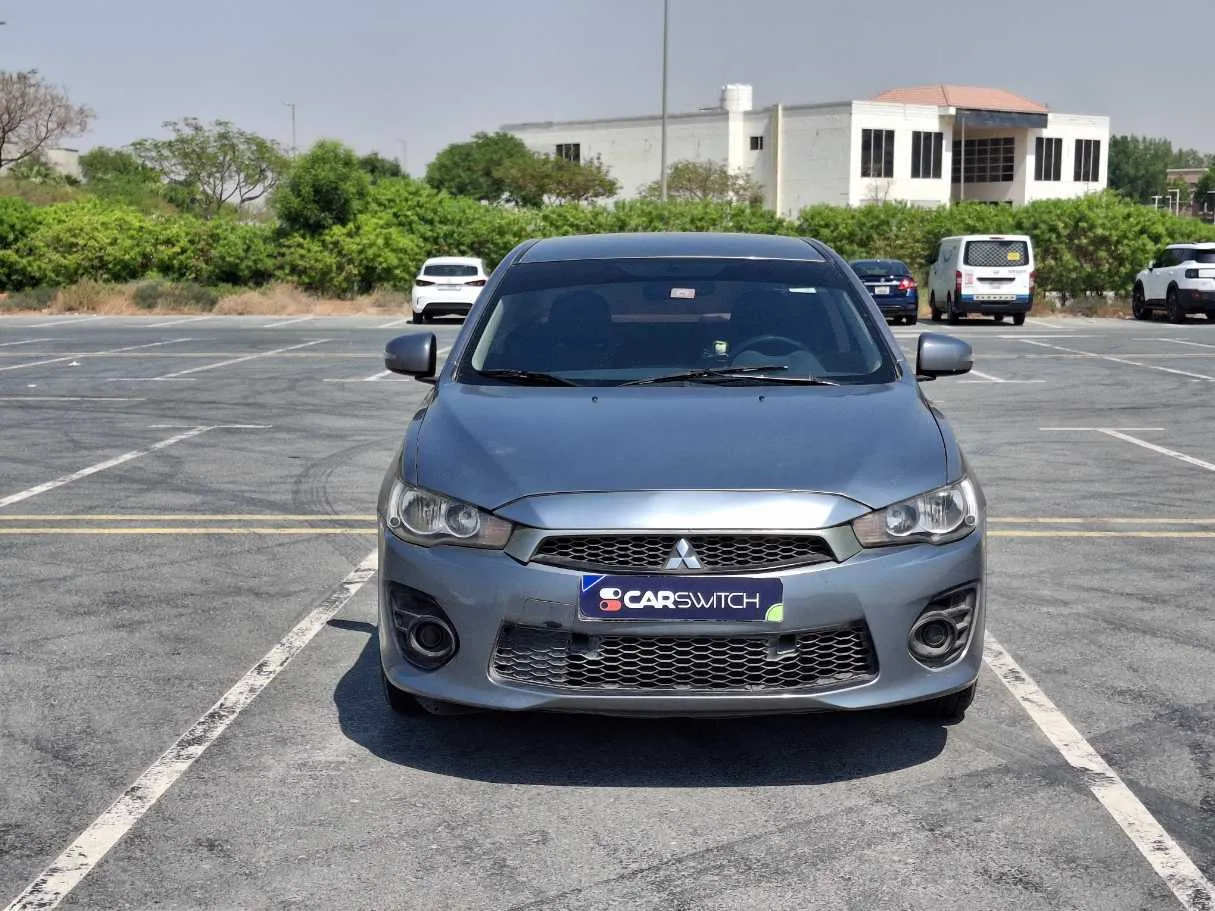 Car image 2