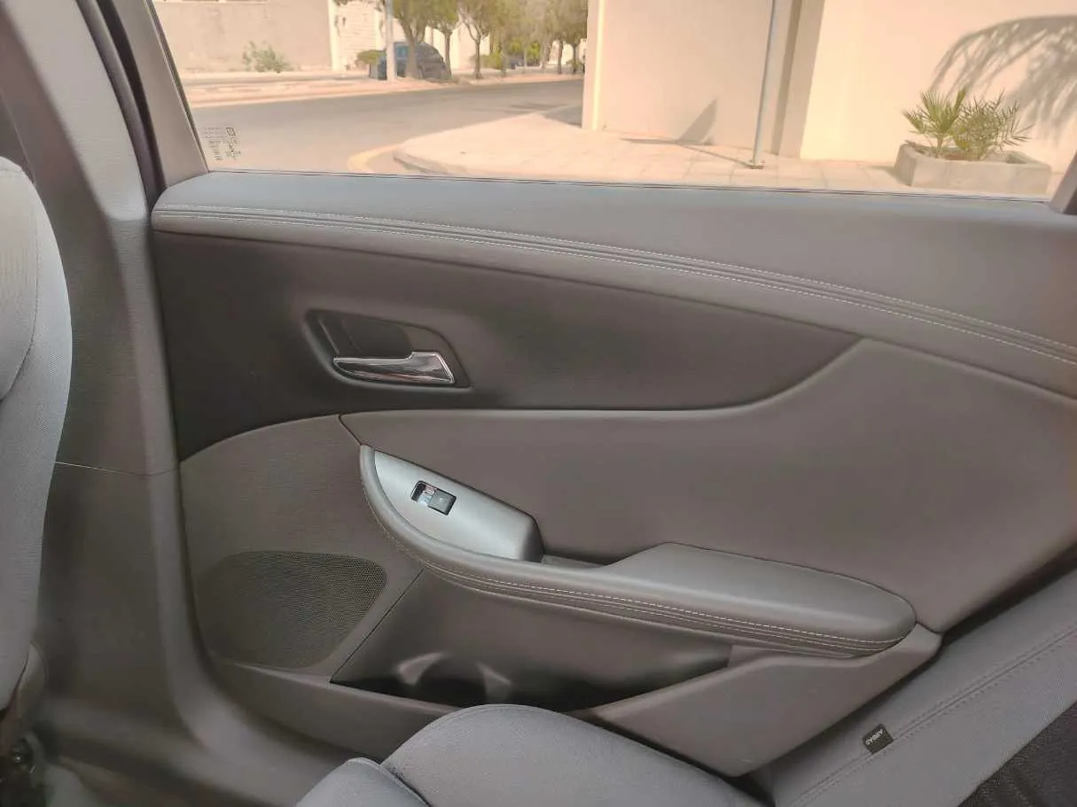 Car image 31