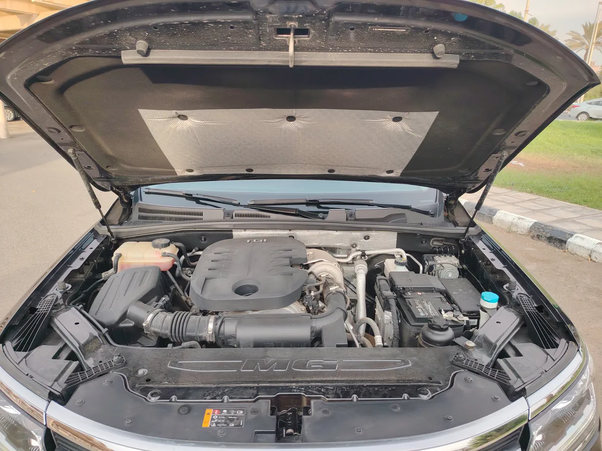 Car image 35