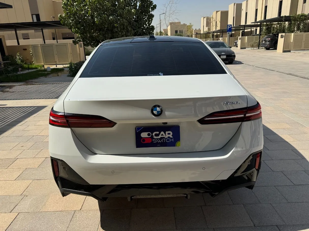 Car image 6