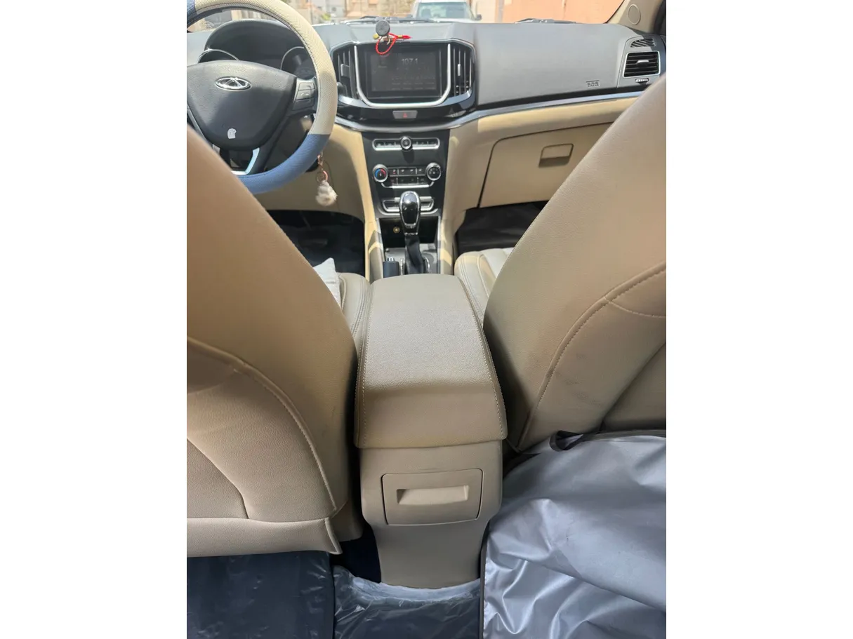 Car image 20
