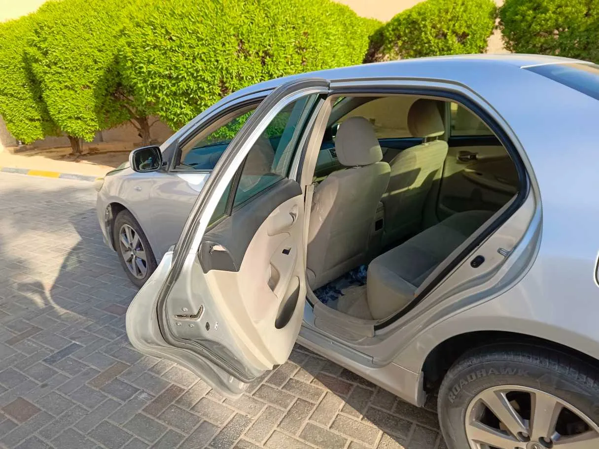 Car image 20