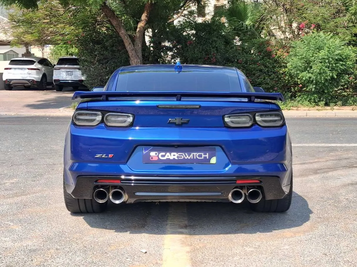 Car image 6