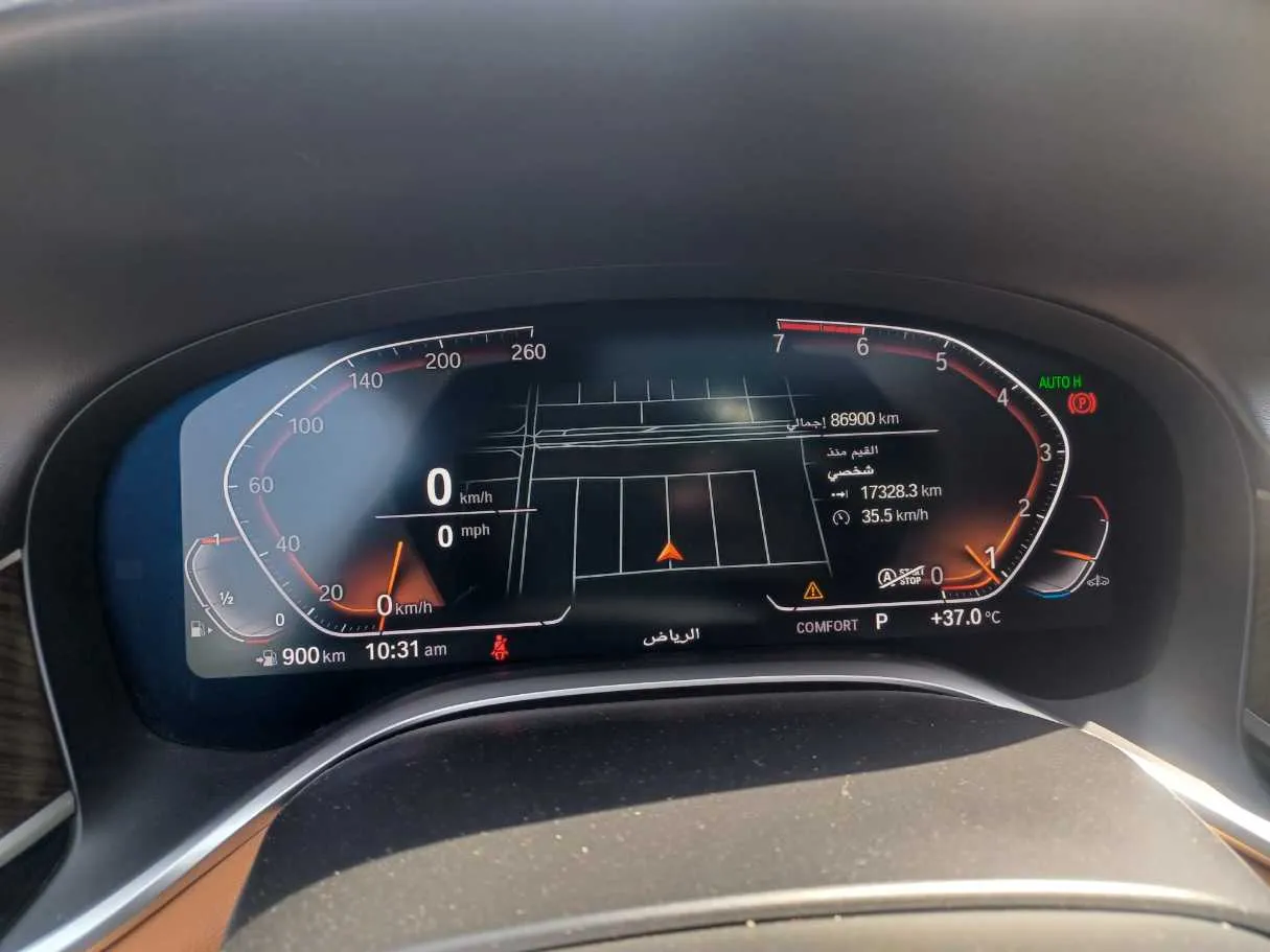 Car image 20