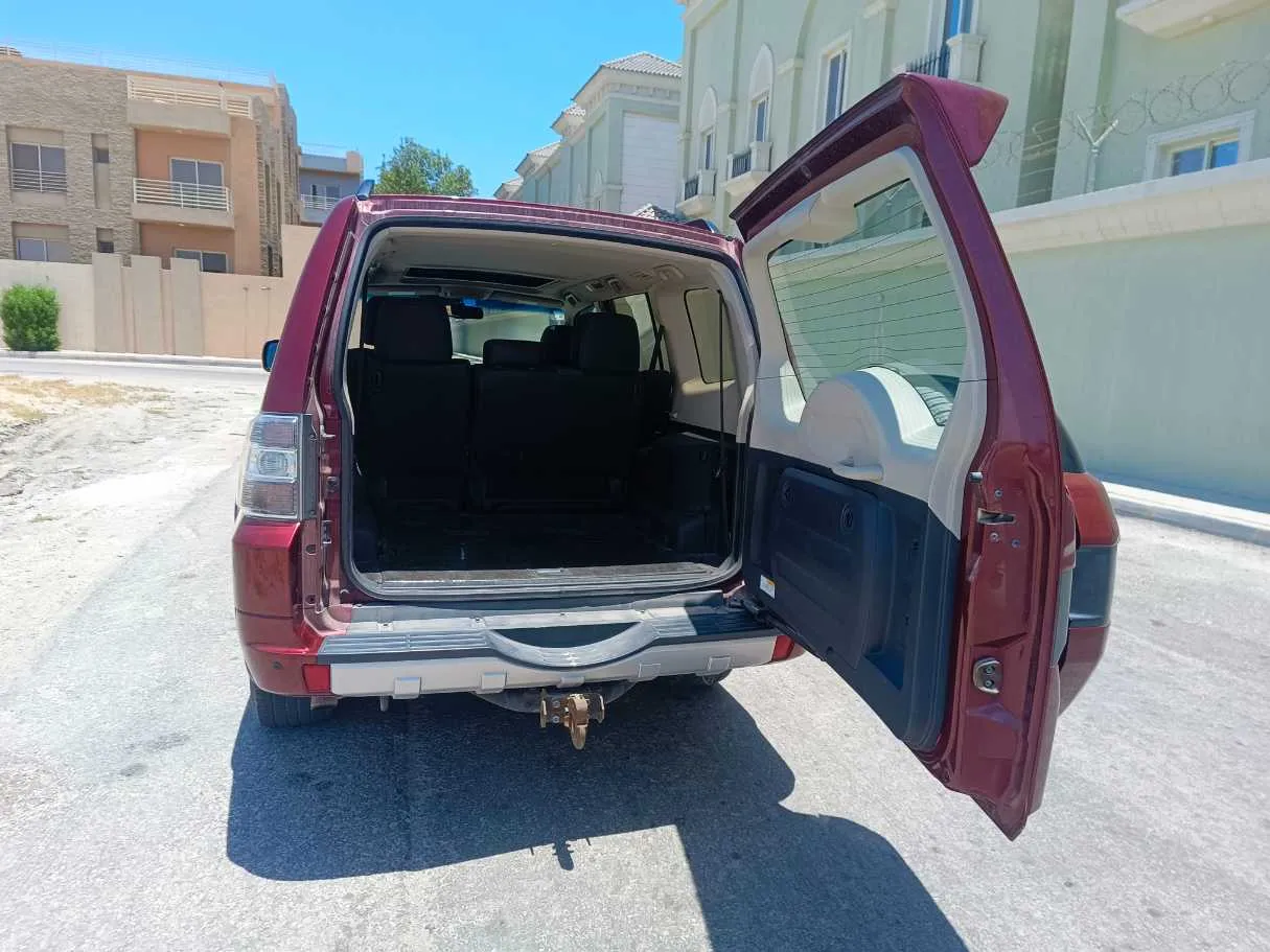 Car image 27