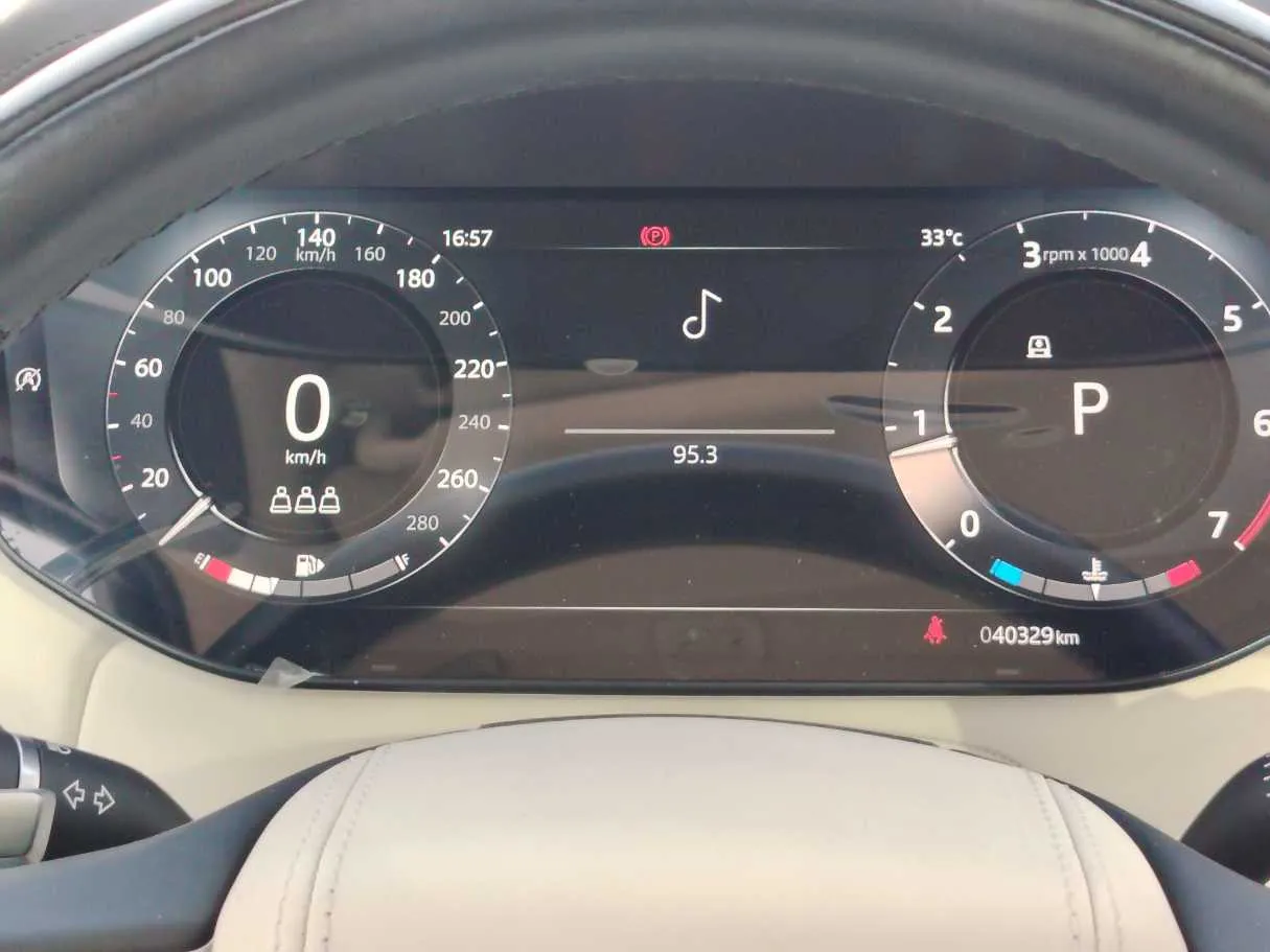 Car image 22
