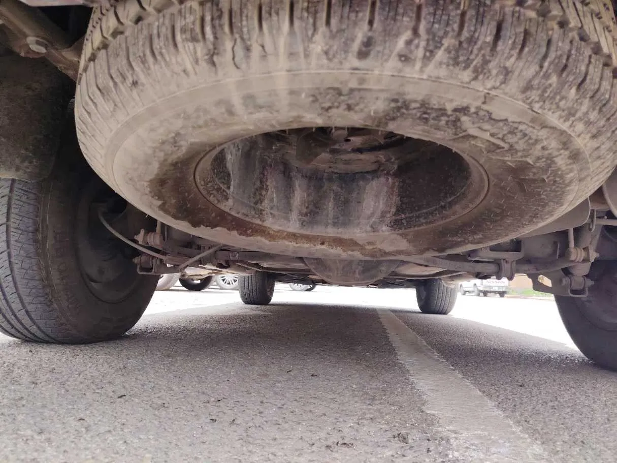 Car image 29