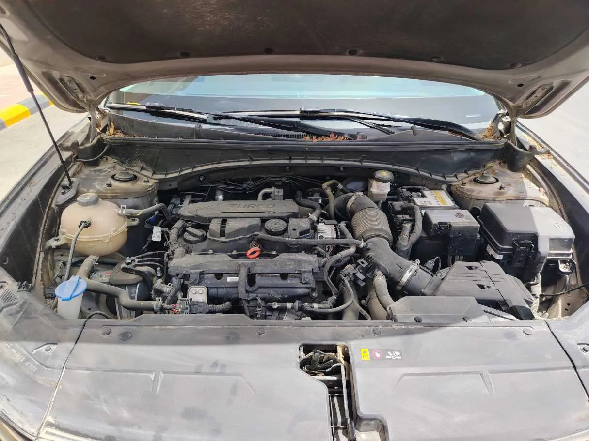 Car image 32