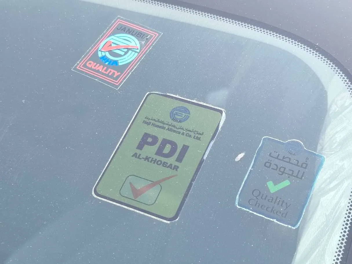 Car image 35