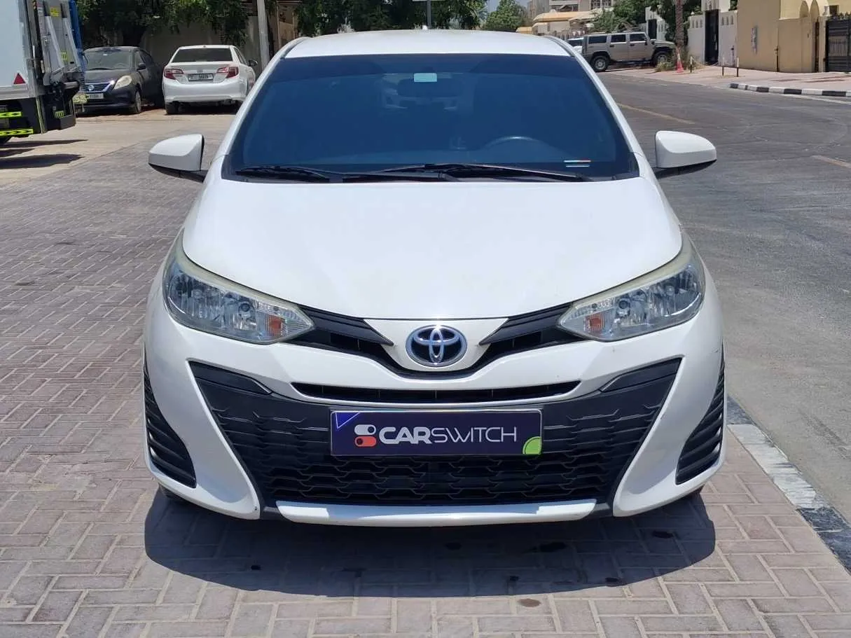 Car image 2
