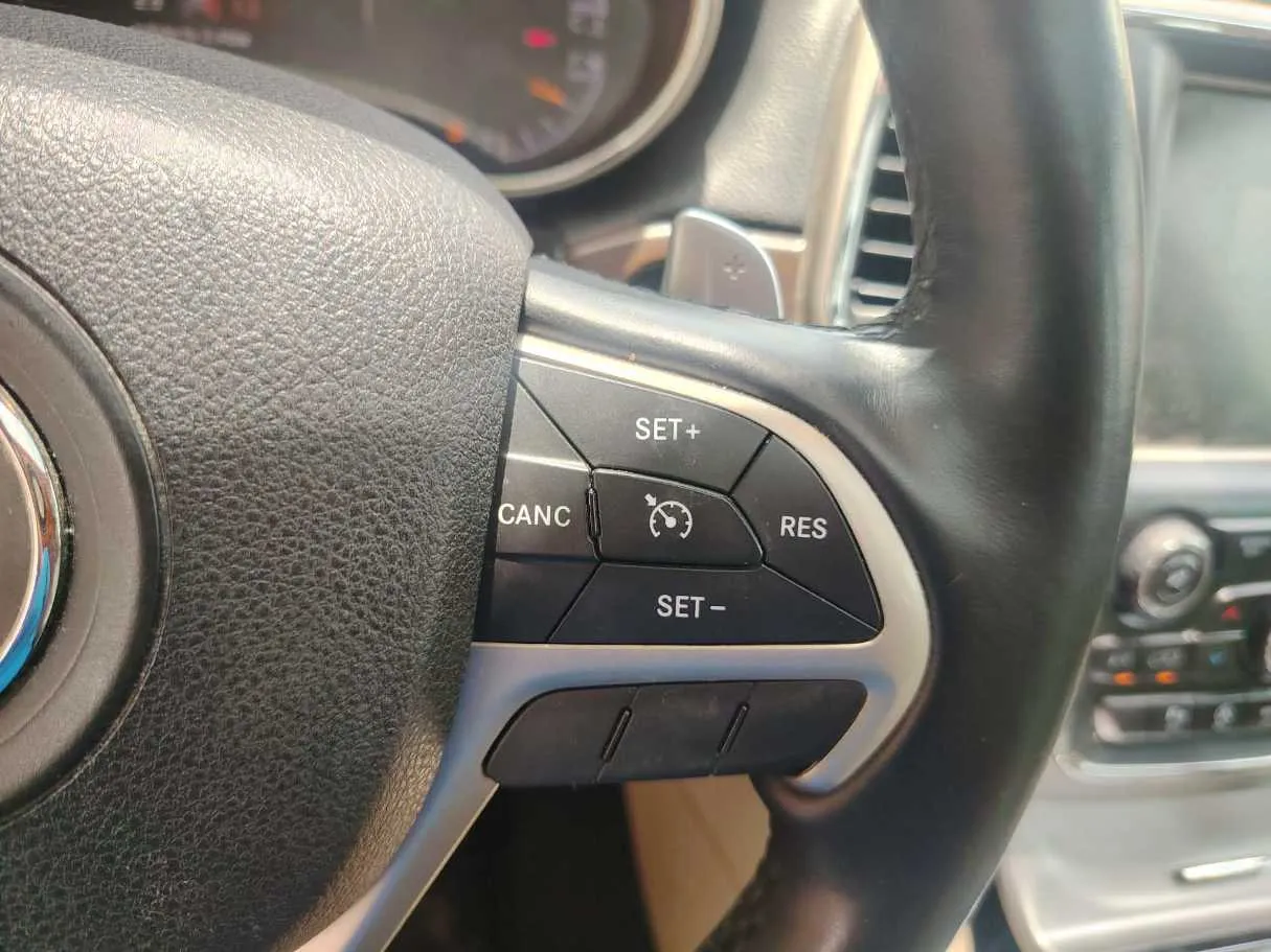 Car image 45