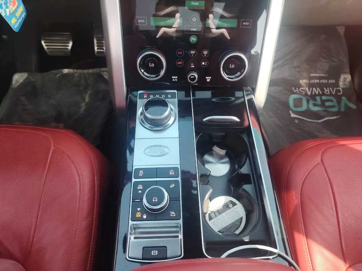 Car image 21