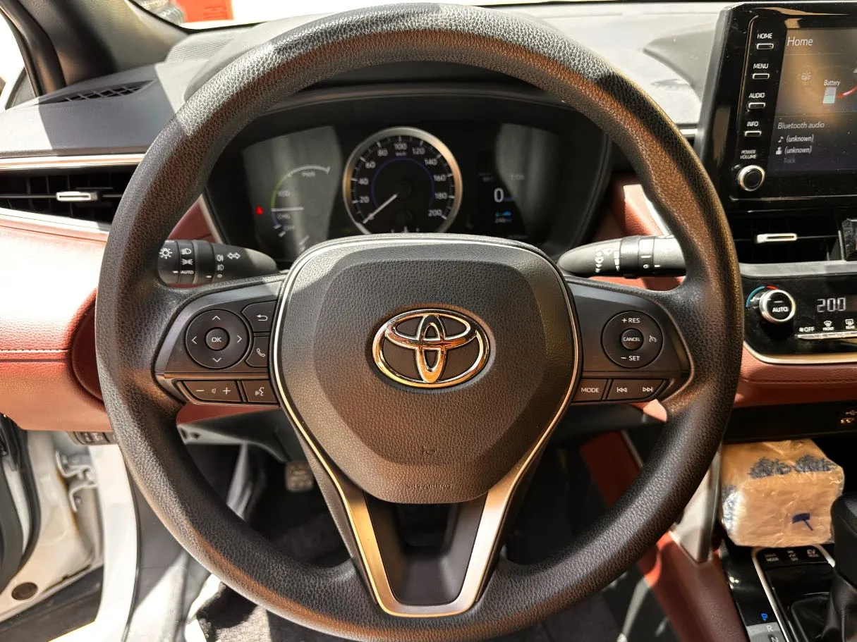 Car image 21