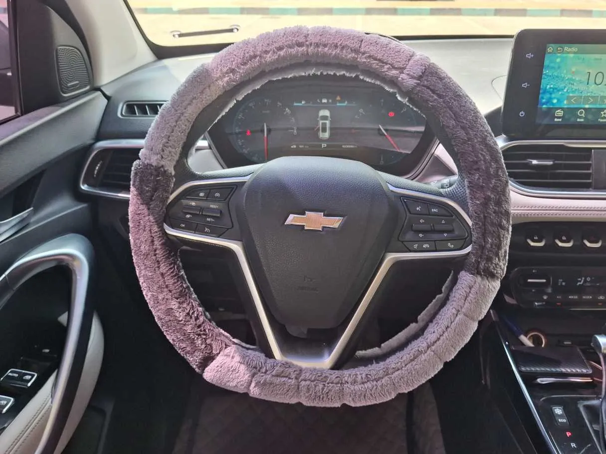 Car image 17