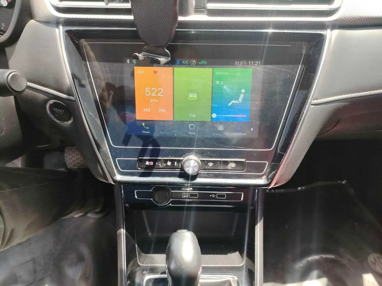 Car image 22