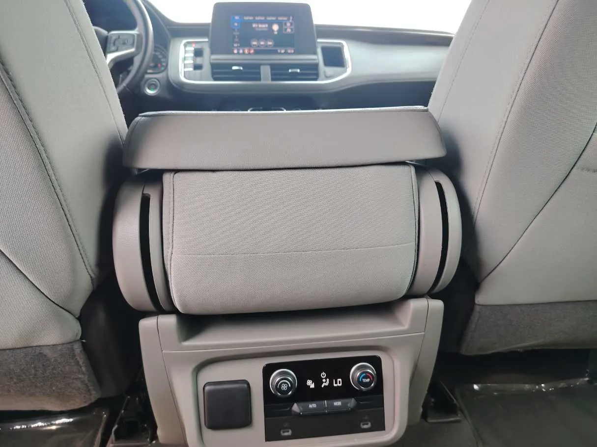 Car image 29