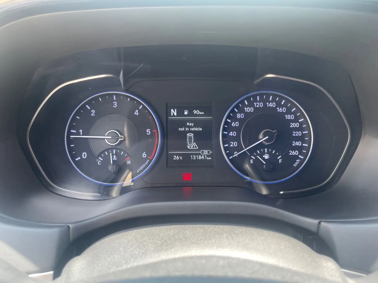 Car image 20