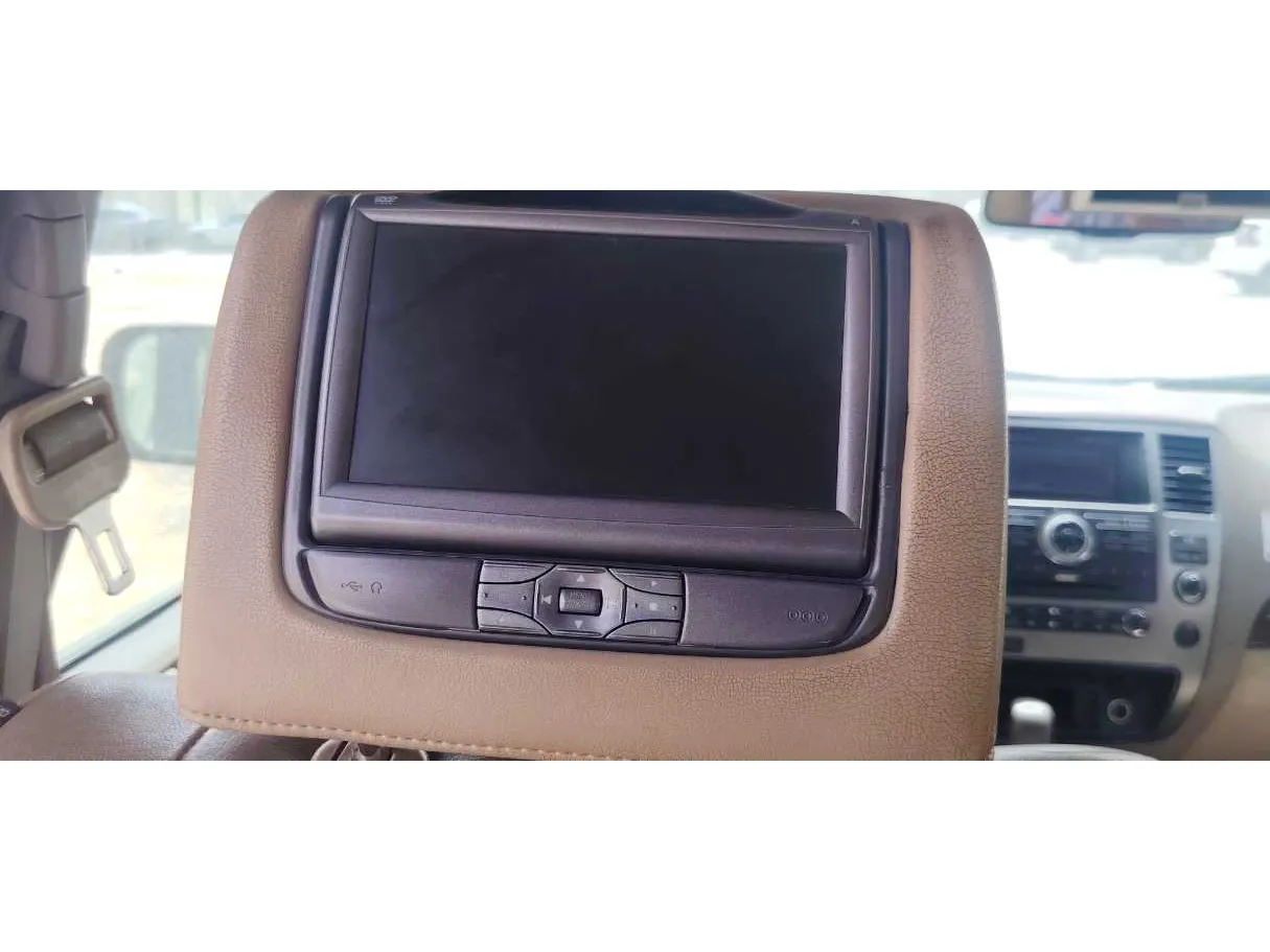 Car image 29