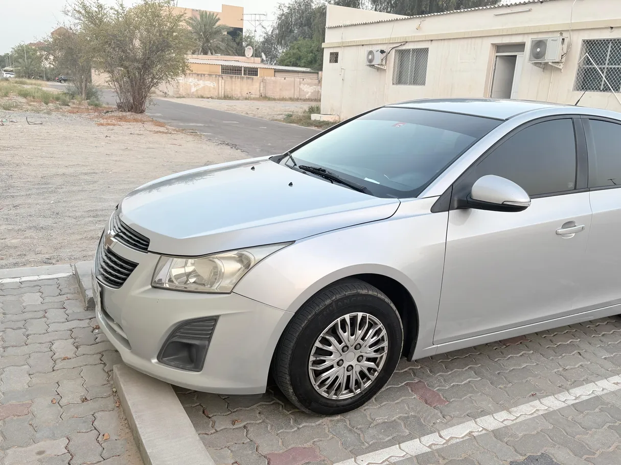 Car image 2