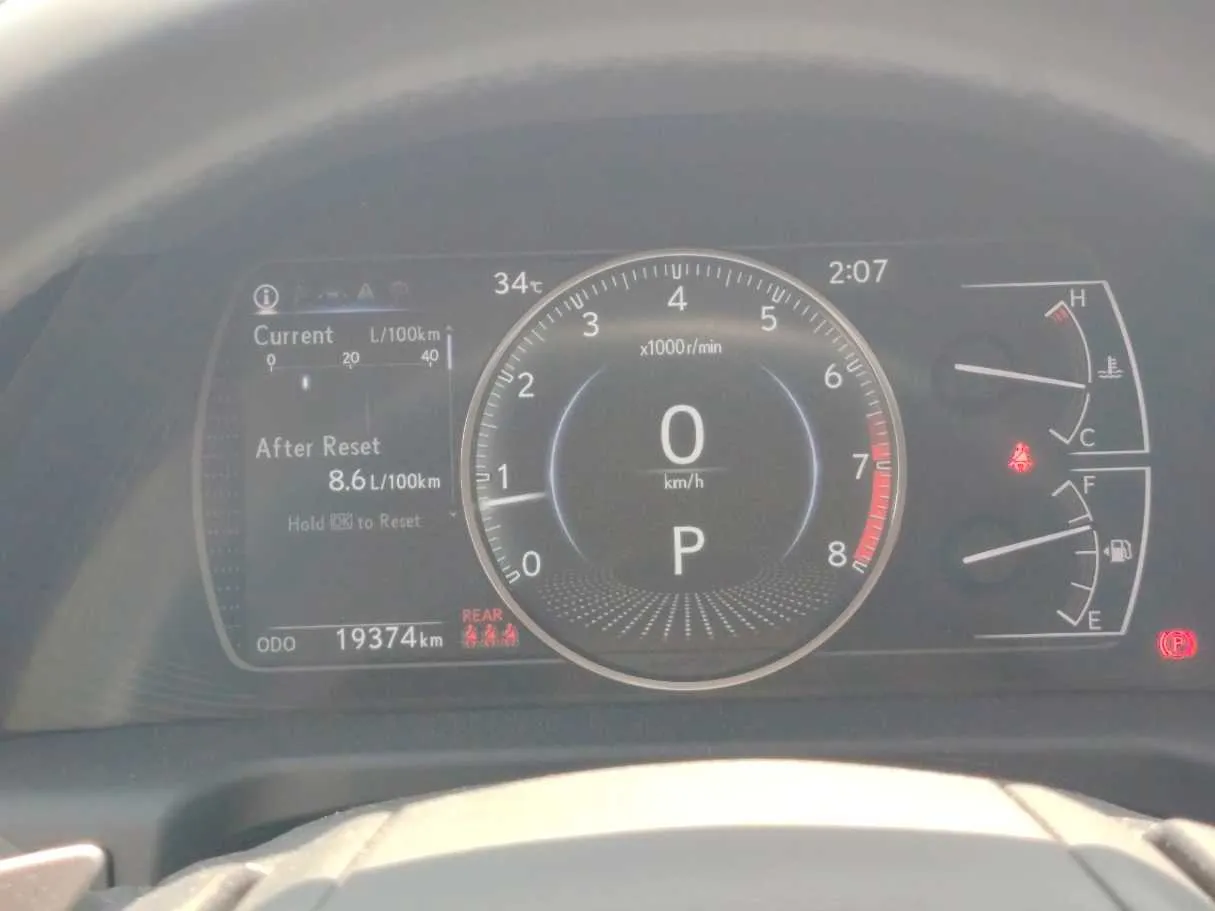Car image 21