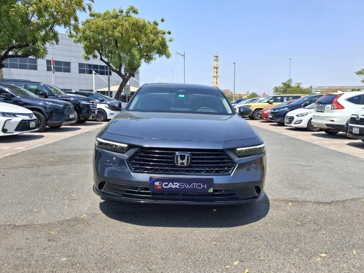 Car image 2