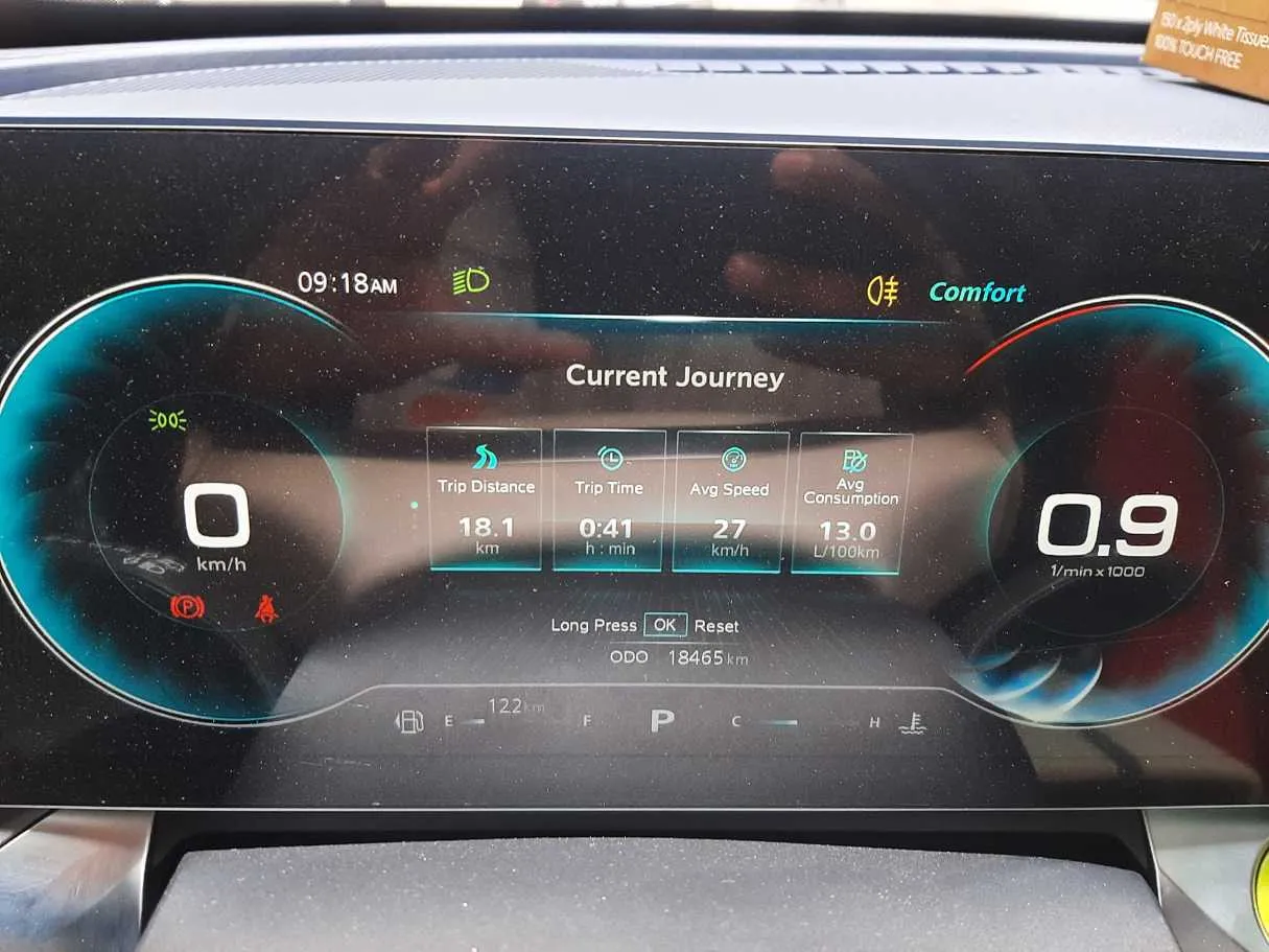 Car image 18