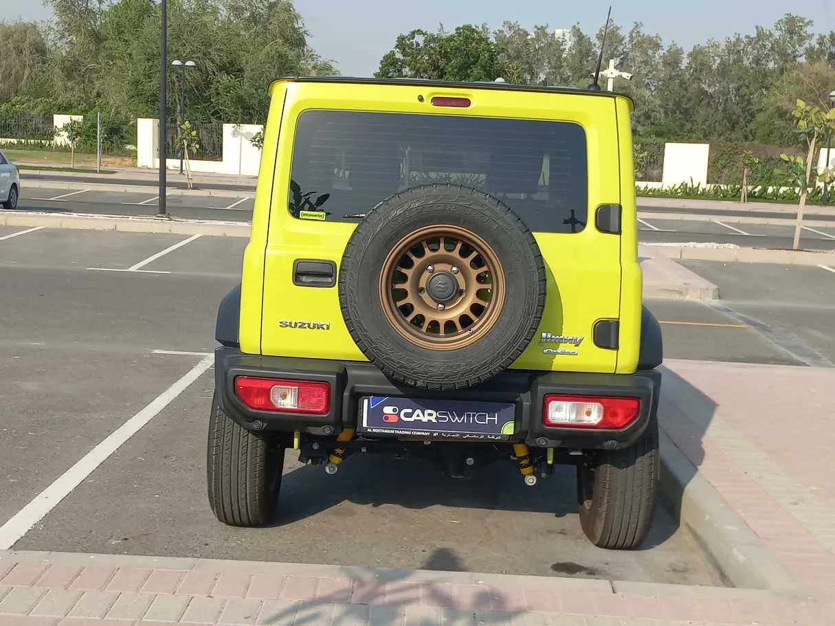 Car image 6
