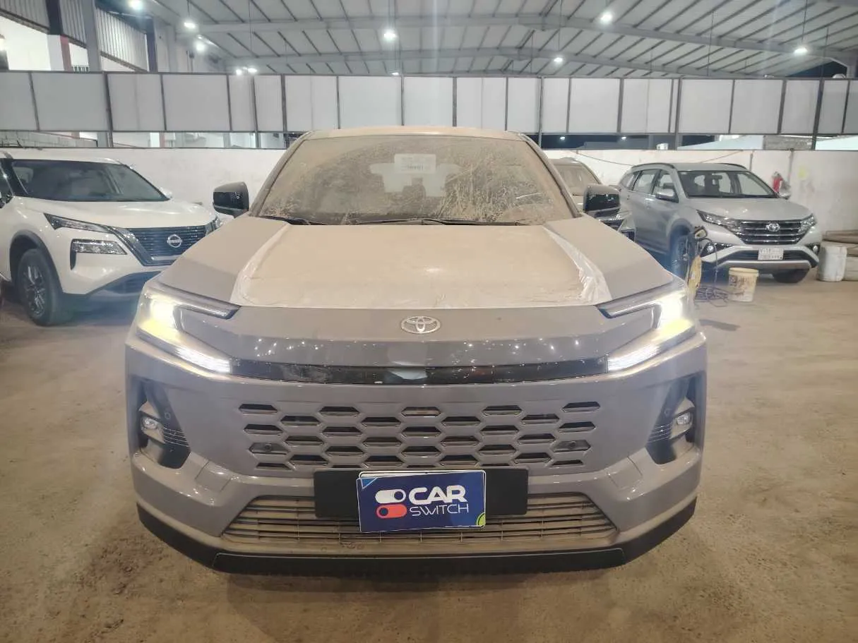 Car image 2