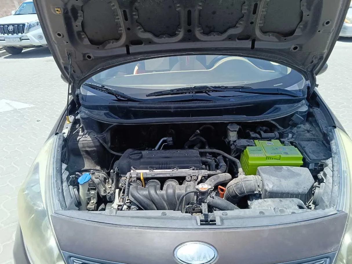 Car image 28