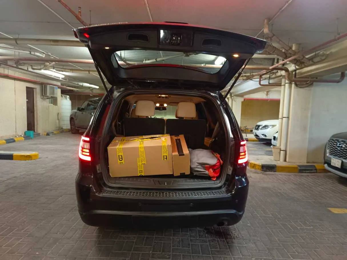 Car image 25