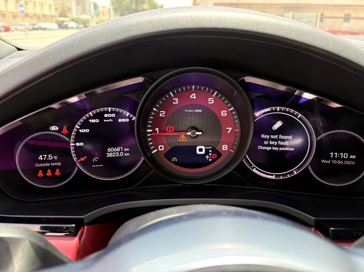 Car image 22