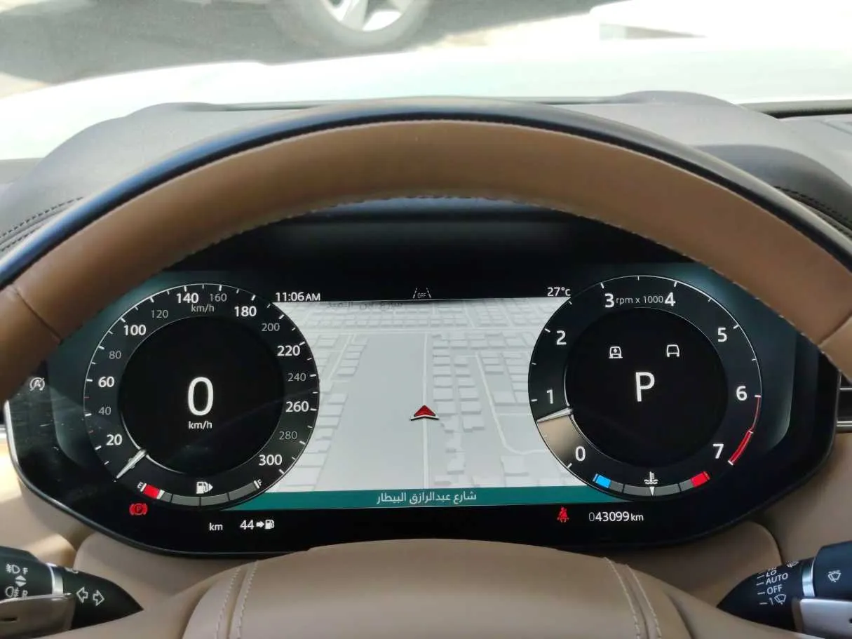 Car image 23