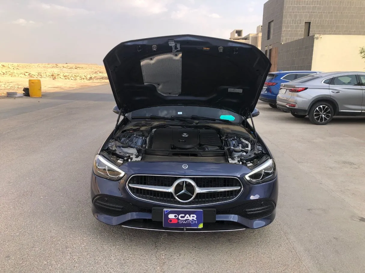 Car image 22