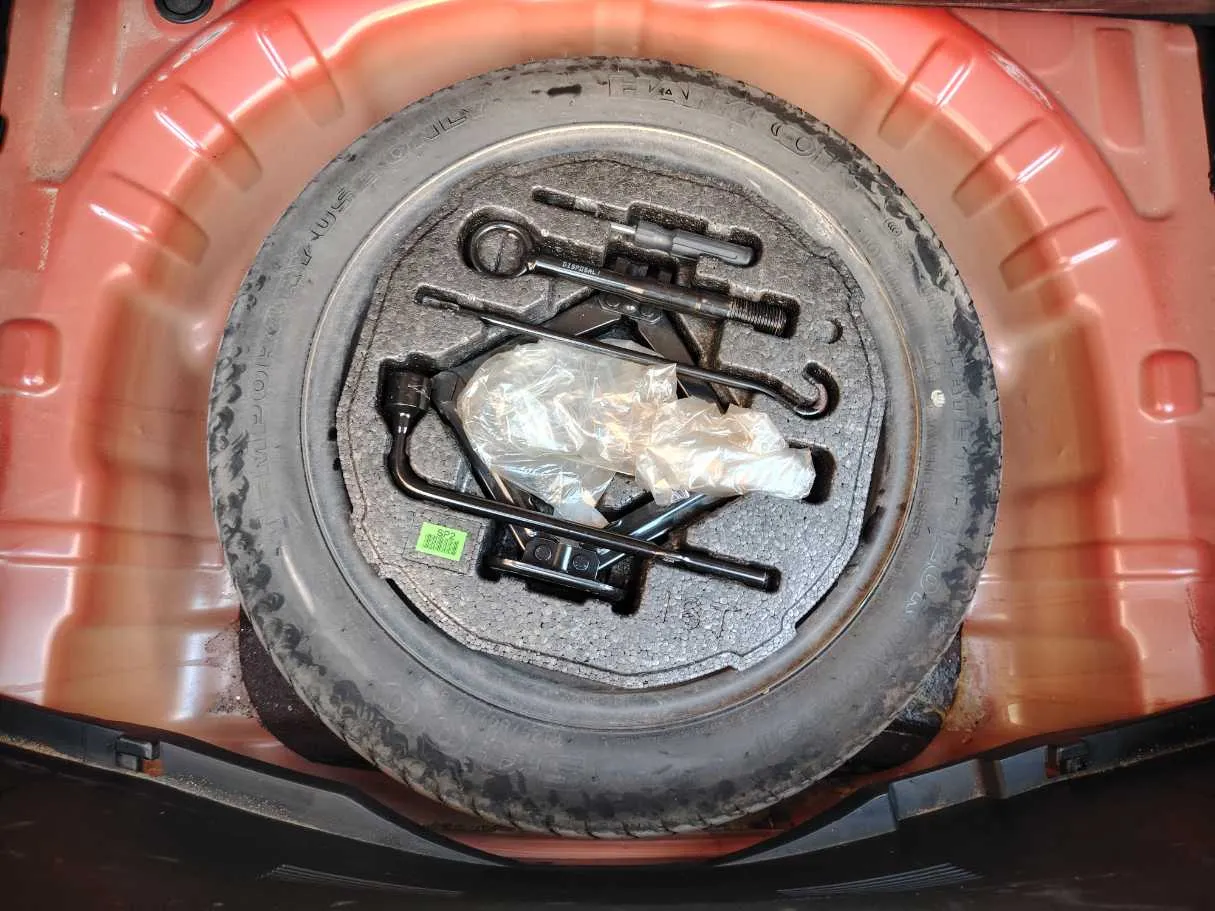 Car image 33