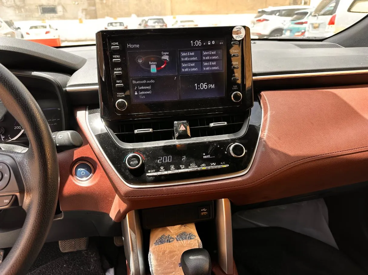 Car image 20