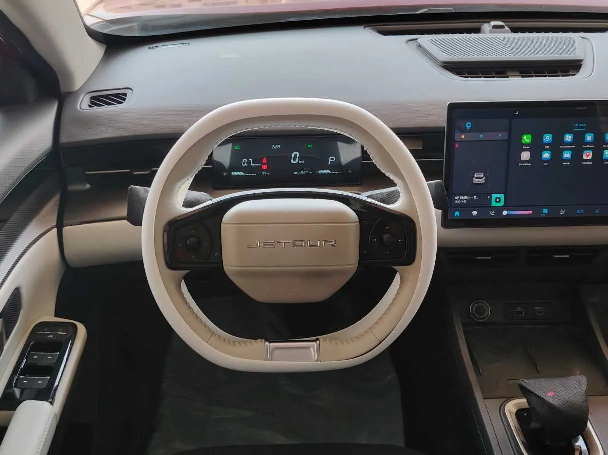 Car image 24