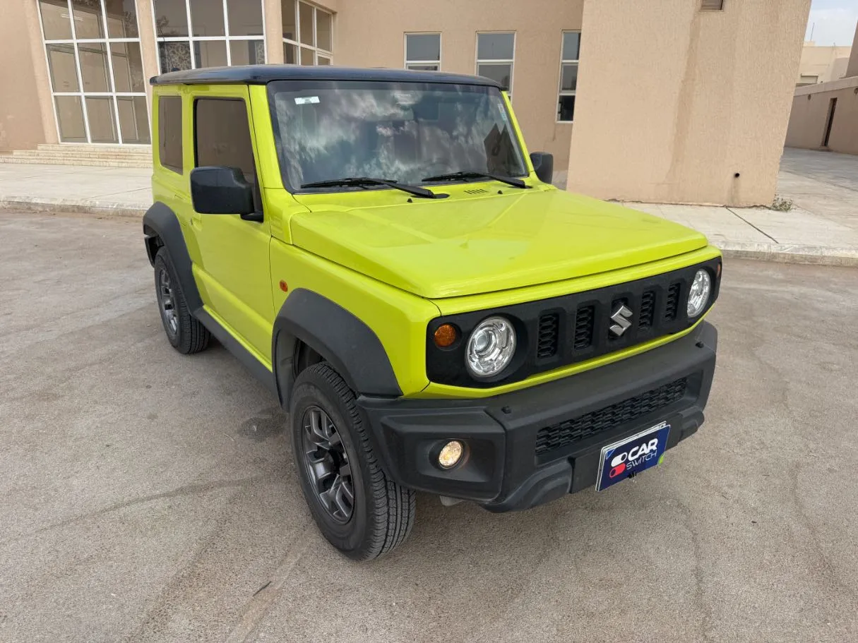 Car image 3