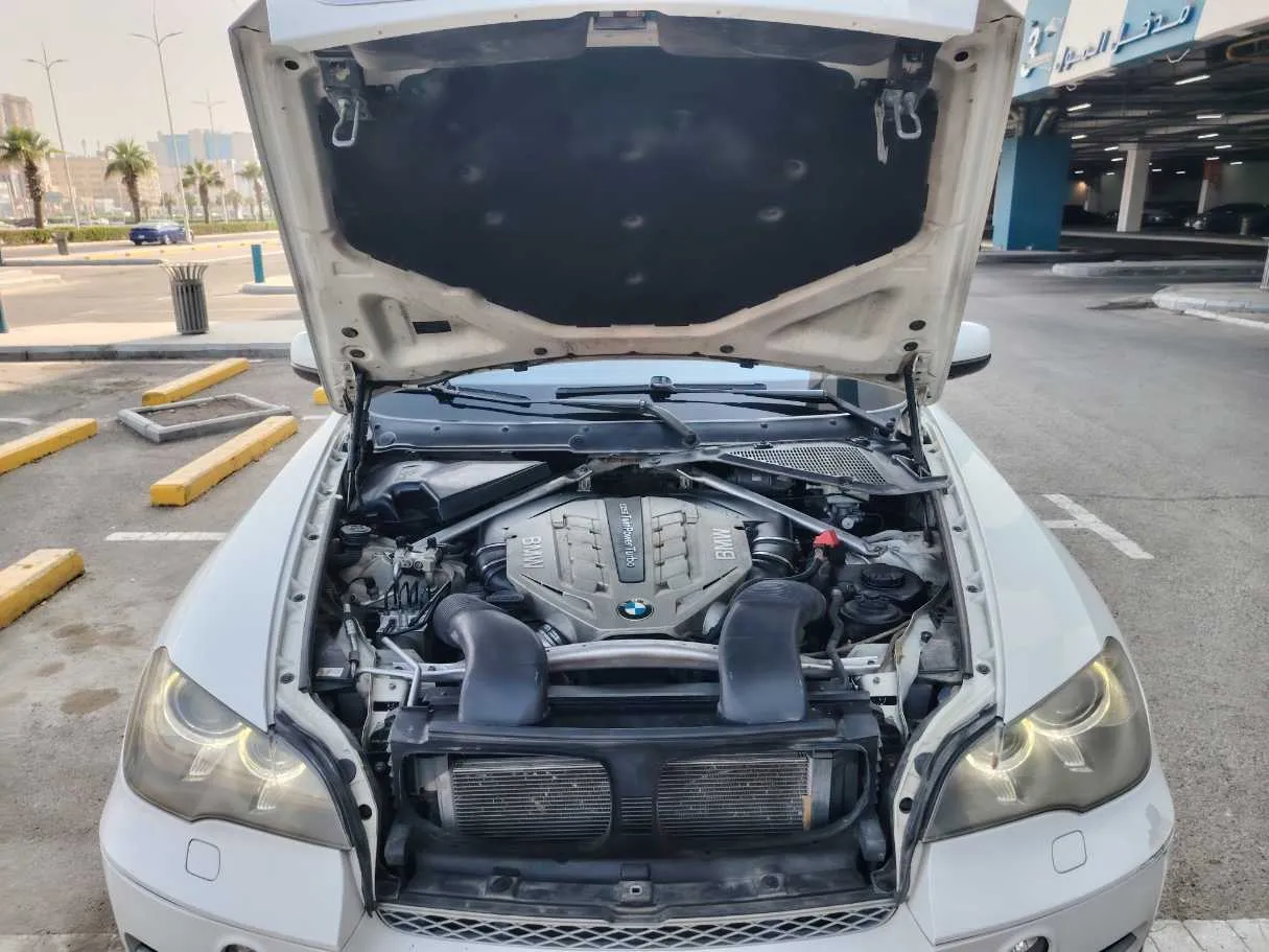 Car image 33