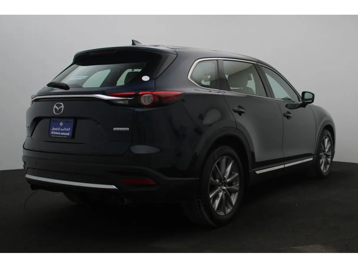 Car image 2