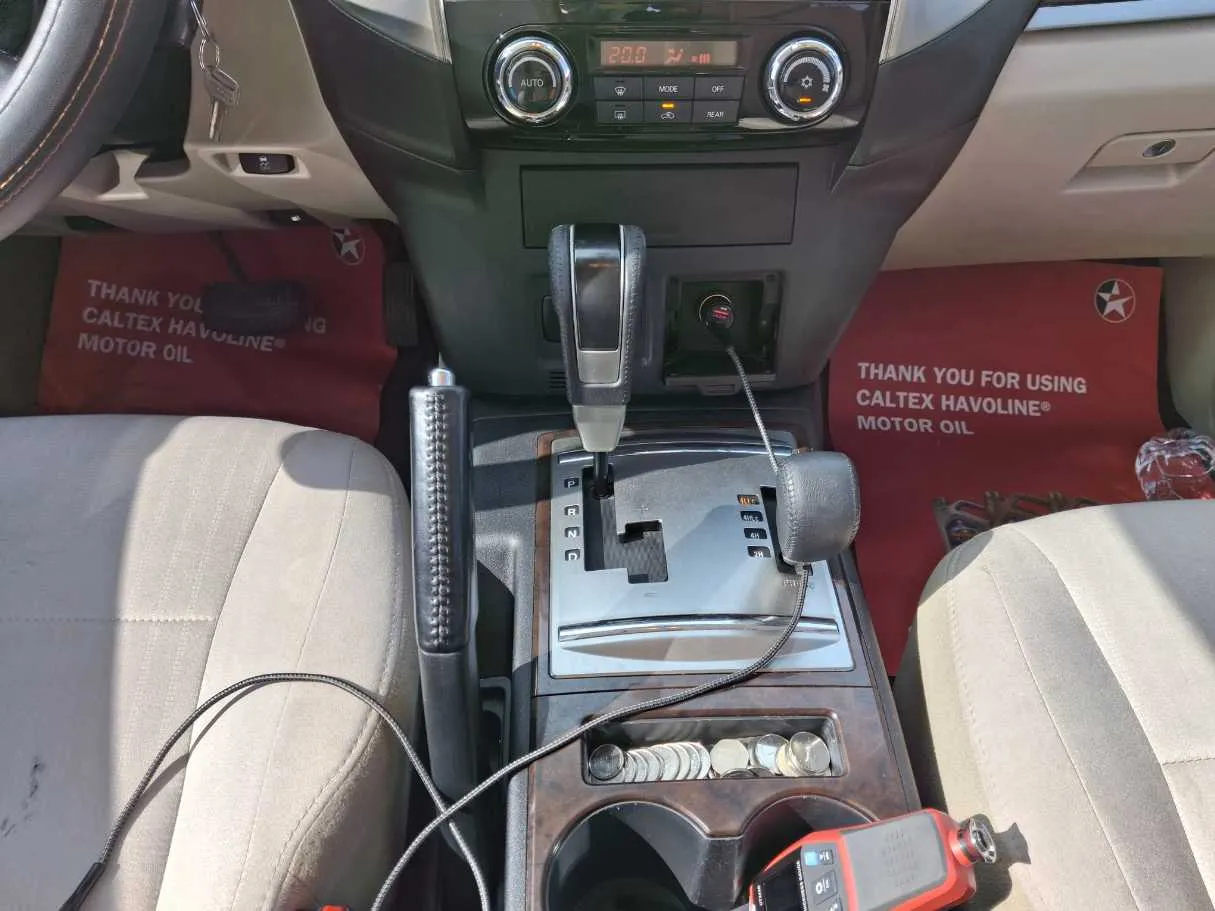 Car image 15