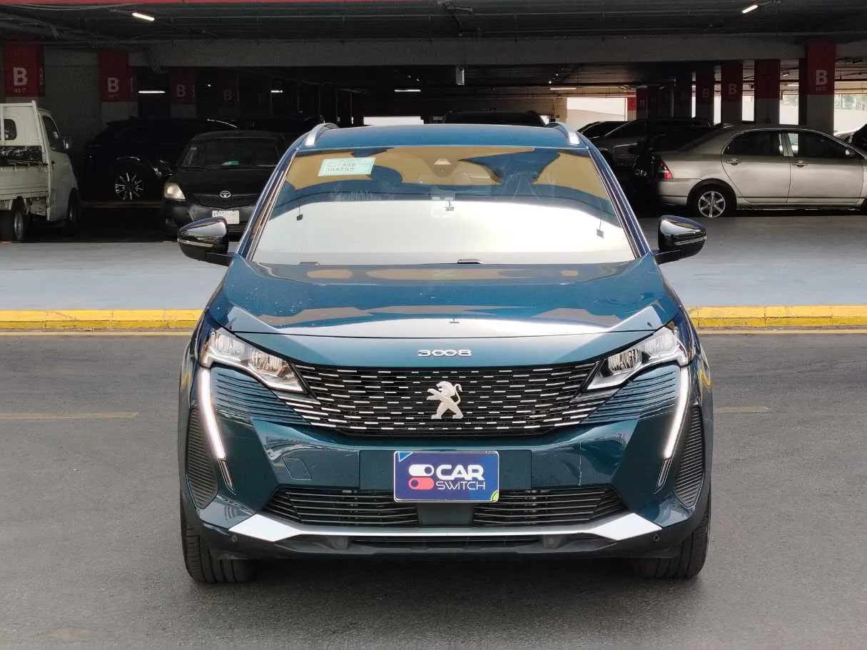 Car image 2