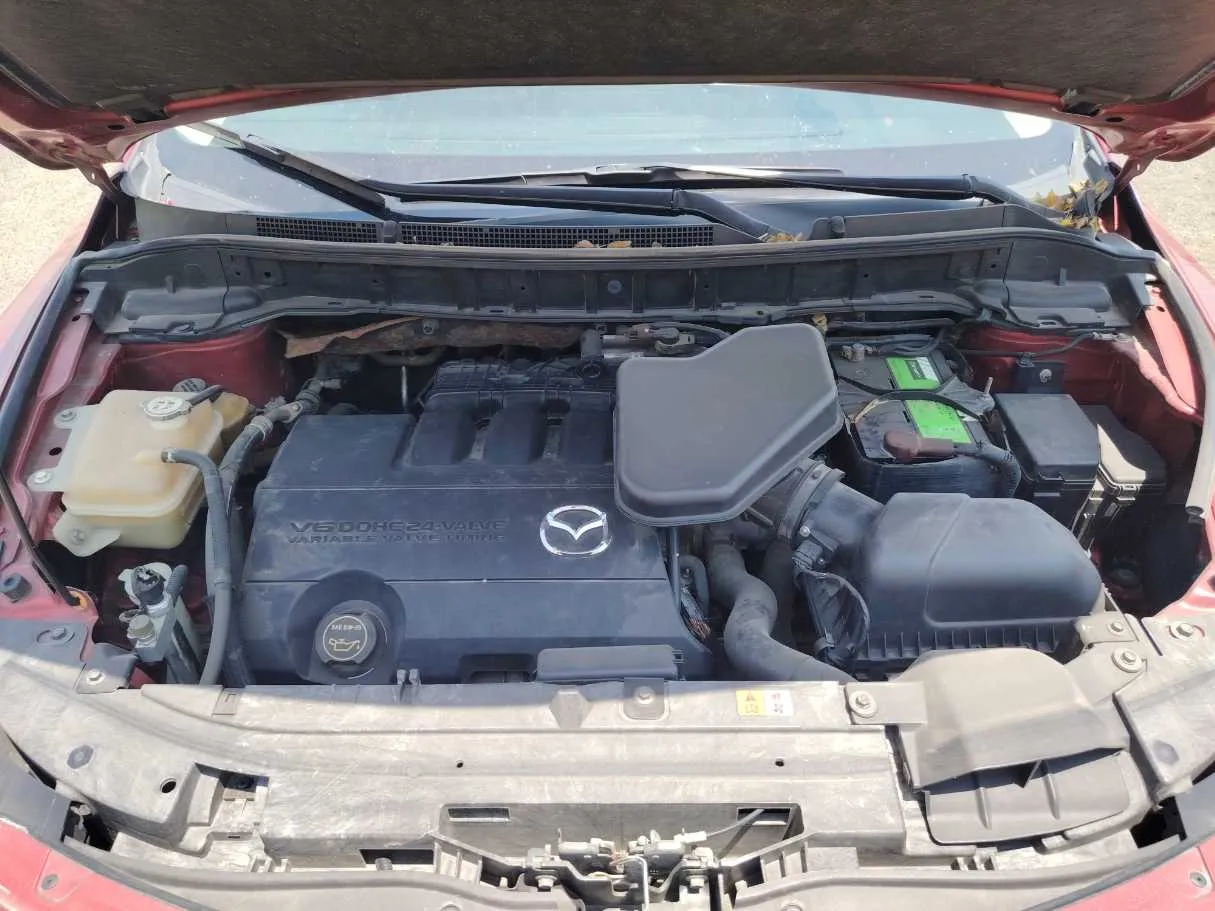 Car image 32