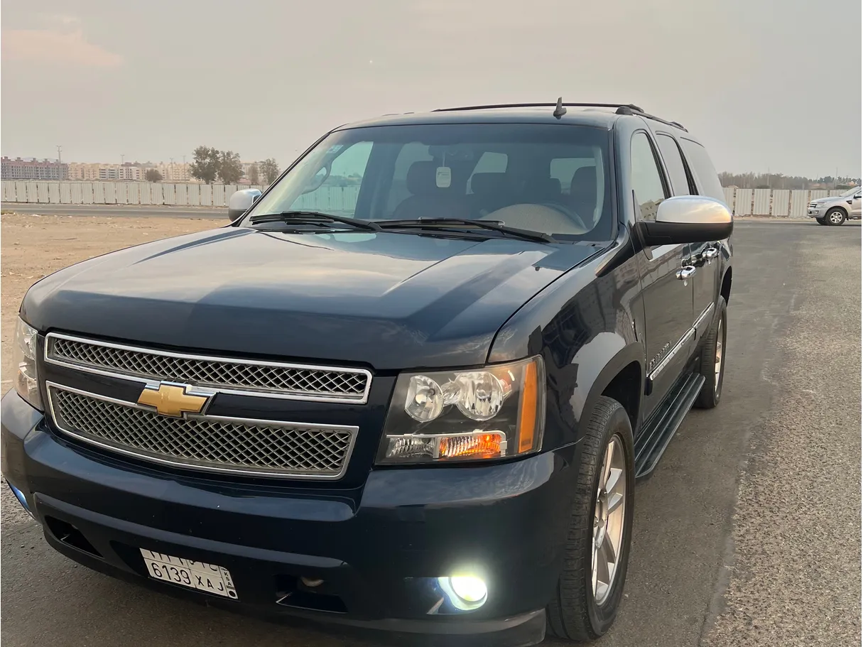 Car image 6